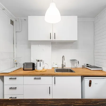 Gornoslaska 17/19 By Homeprime *