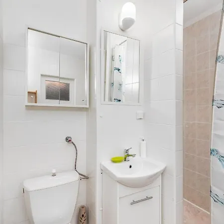 Gornoslaska 17/19 By Homeprime *